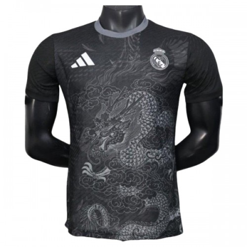 Virallinen Fanipaita Real Madrid Dragon Special 2025-26 - Miesten Virallinen Fanipaita Real Madrid Dragon Special 2025-26 - Miesten