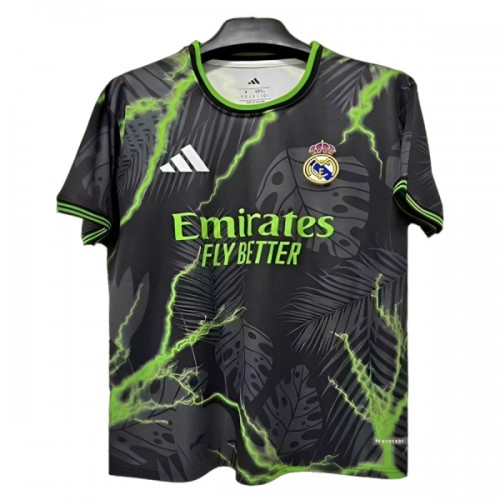 Virallinen Fanipaita Real Madrid Lightning Special 2025-26 - Miesten Virallinen Fanipaita Real Madrid Lightning Special 2025-26 - Miesten