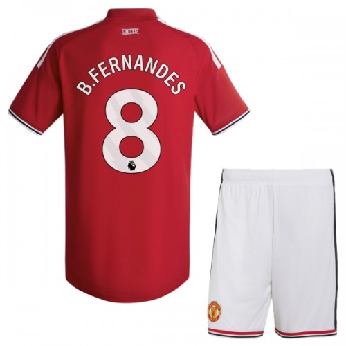 Virallinen Fanipaita + Shortsit Manchester United B. Fernandes 8 Kotipelipaita 2026-27 - Lasten Virallinen Fanipaita + Shortsit Manchester United B. Fernandes 8 Kotipelipaita 2026-27 - Lasten
