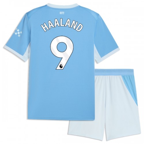 Virallinen Fanipaita + Shortsit Manchester City Haaland 9 Kotipelipaita 2026-27 - Lasten Virallinen Fanipaita + Shortsit Manchester City Haaland 9 Kotipelipaita 2026-27 - Lasten