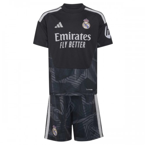 Virallinen Fanipaita + Shortsit Maalivahdin Real Madrid Kotipelipaita 2026-27 - Lasten Virallinen Fanipaita + Shortsit Maalivahdin Real Madrid Kotipelipaita 2026-27 - Lasten