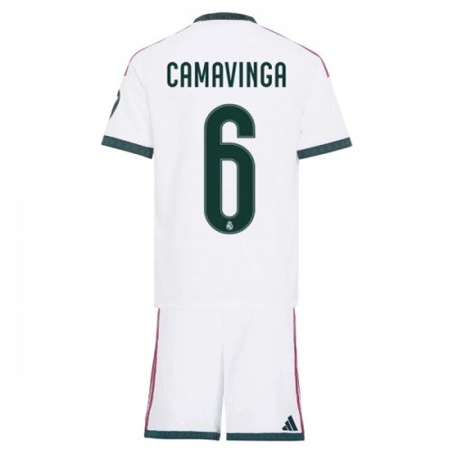 Virallinen Fanipaita + Shortsit Real Madrid Camavinga 6 Kotipelipaita 2026-27 - Lasten Virallinen Fanipaita + Shortsit Real Madrid Camavinga 6 Kotipelipaita 2026-27 - Lasten