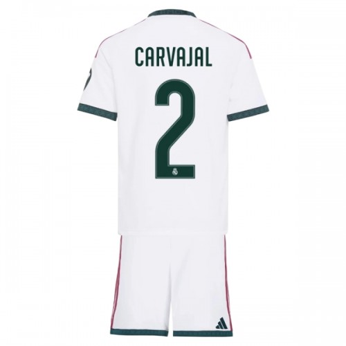 Virallinen Fanipaita + Shortsit Real Madrid Carvajal 2 Kotipelipaita 2026-27 - Lasten Virallinen Fanipaita + Shortsit Real Madrid Carvajal 2 Kotipelipaita 2026-27 - Lasten