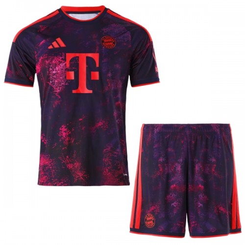 Virallinen Fanipaita + Shortsit FC Bayern München Kolmas Pelipaita 2026-27 - Lasten Virallinen Fanipaita + Shortsit FC Bayern München Kolmas Pelipaita 2026-27 - Lasten