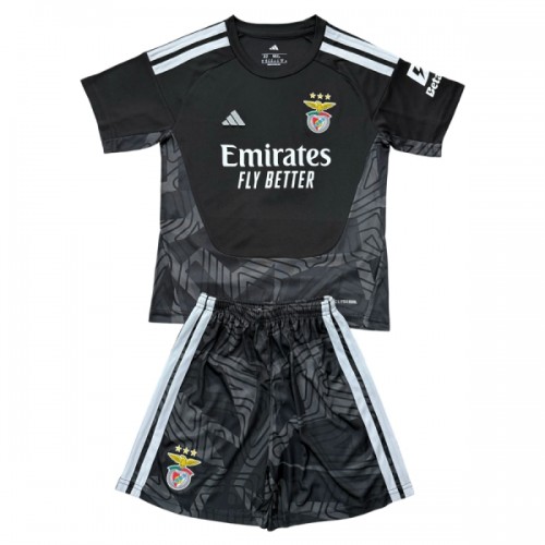 Virallinen Fanipaita + Shortsit Maalivahdin Benfica Lisabon Lisabon 2026-27 Musta - Lasten Virallinen Fanipaita + Shortsit Maalivahdin Benfica Lisabon Lisabon 2026-27 Musta - Lasten
