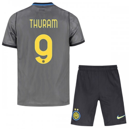 Virallinen Fanipaita + Shortsit Inter Milan Thuram 9 Kolmas Pelipaita 2026-27 - Lasten Virallinen Fanipaita + Shortsit Inter Milan Thuram 9 Kolmas Pelipaita 2026-27 - Lasten